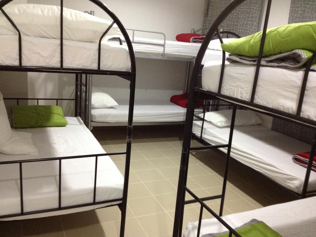 Phil Inn @ Dickson Singapore Room photo